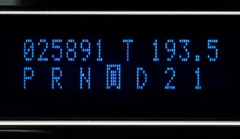 Cluster Digital VFD3 Dakota Digital para VW Vocho (Sedán 1958-1977) - Tablero Completo de 6 Medidores