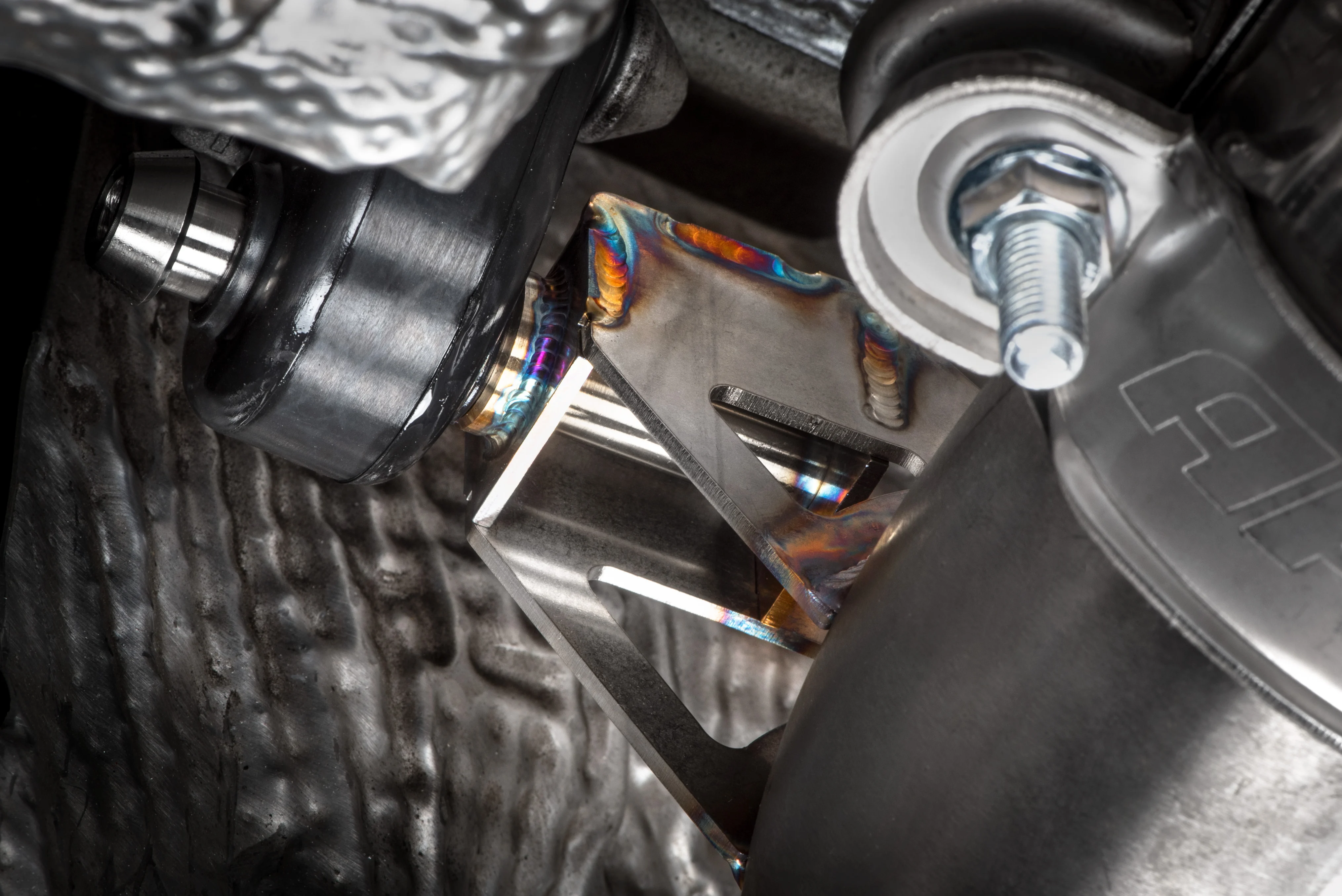 Escape APR de Acero Inoxidable T304 con Puntas Pulidas de 4" - Diseñado para Aumento de HP y Torque