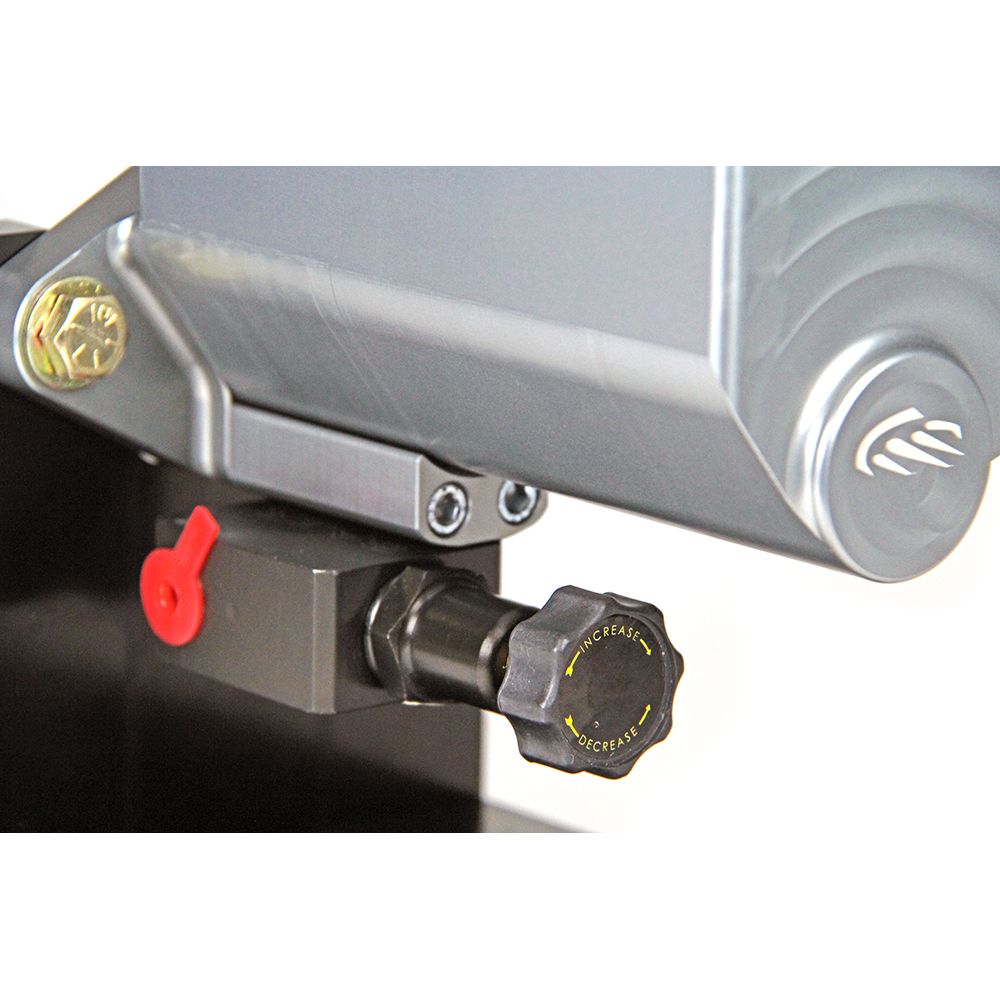 Cilindro Maestro de Frenos 1-1/8” Black Right Port para Chevrolet C/K 60-98