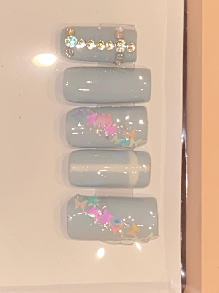 Elegant Blue Press-On Nails