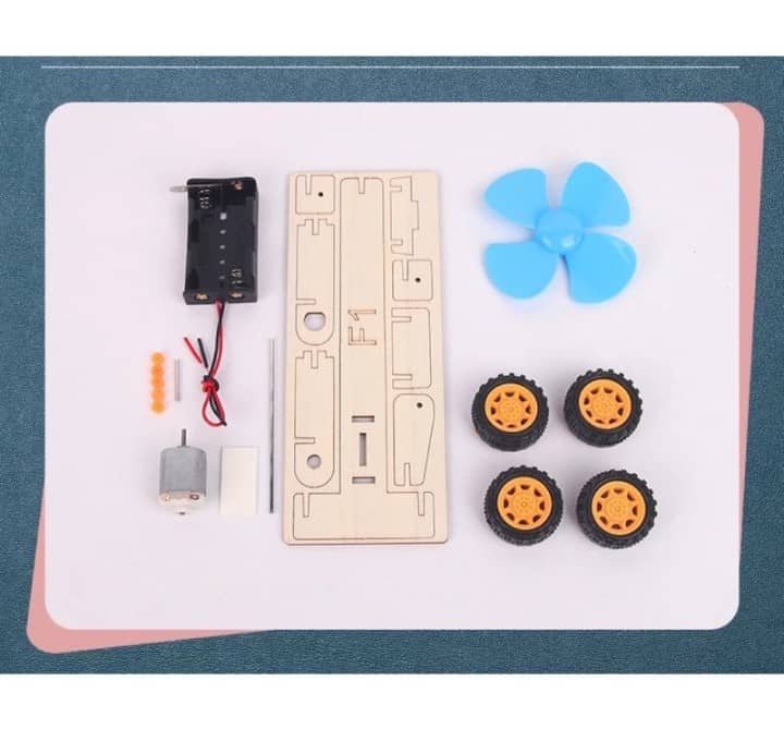 Kereta Lumba Tenaga Angin, DIY STEM Kit (No Battery Included)