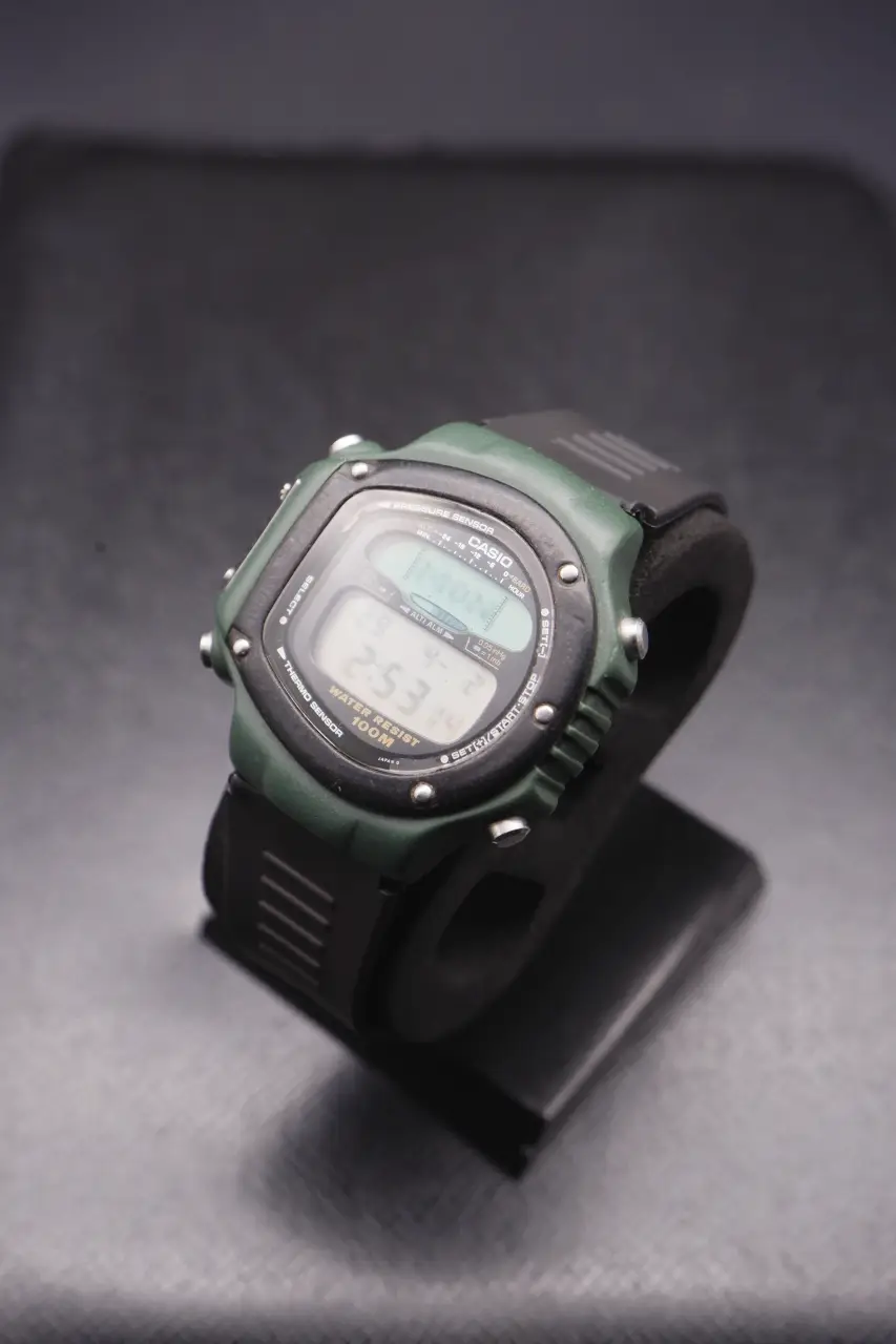 Casio Altimeter Digital Watch (ALT-6000, 1990s)