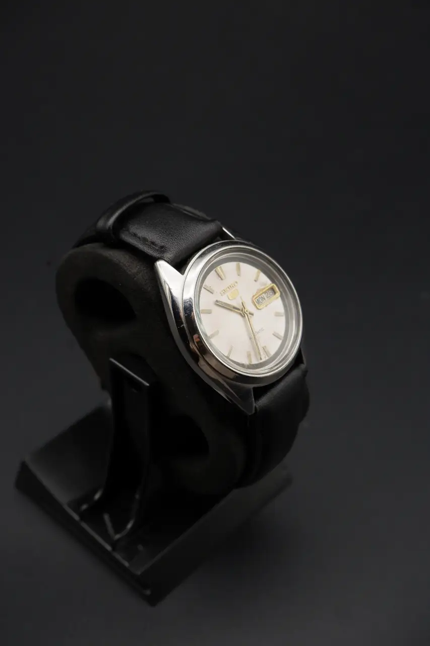 Seiko 5 Automatic - Silver