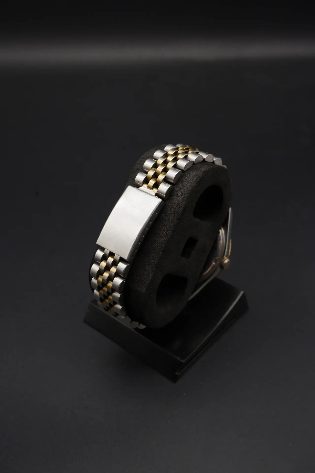 Crocodile Two-Tone Quartz