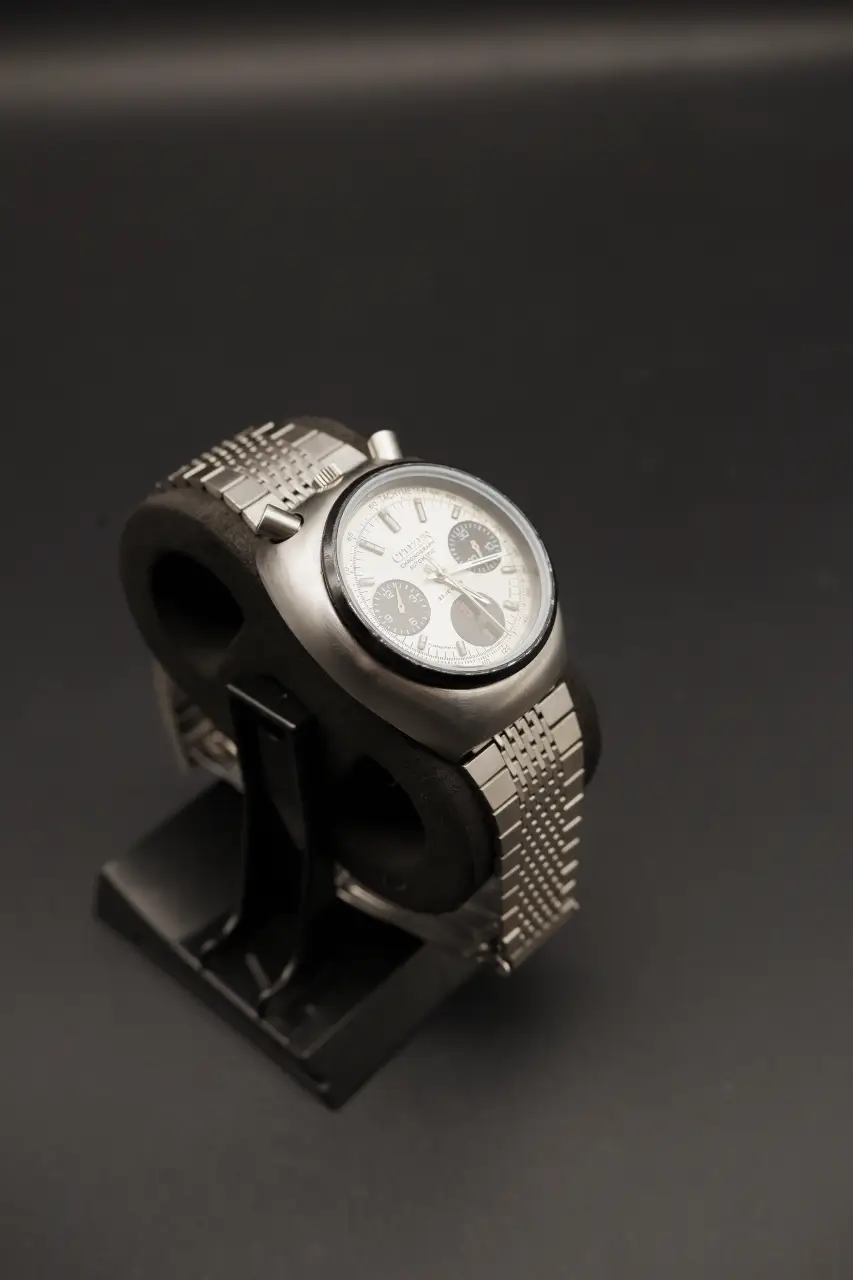 Citizen 8110A "Bullhead" Chronograph - White Dial "Panda" (67-9011, 1970s)
