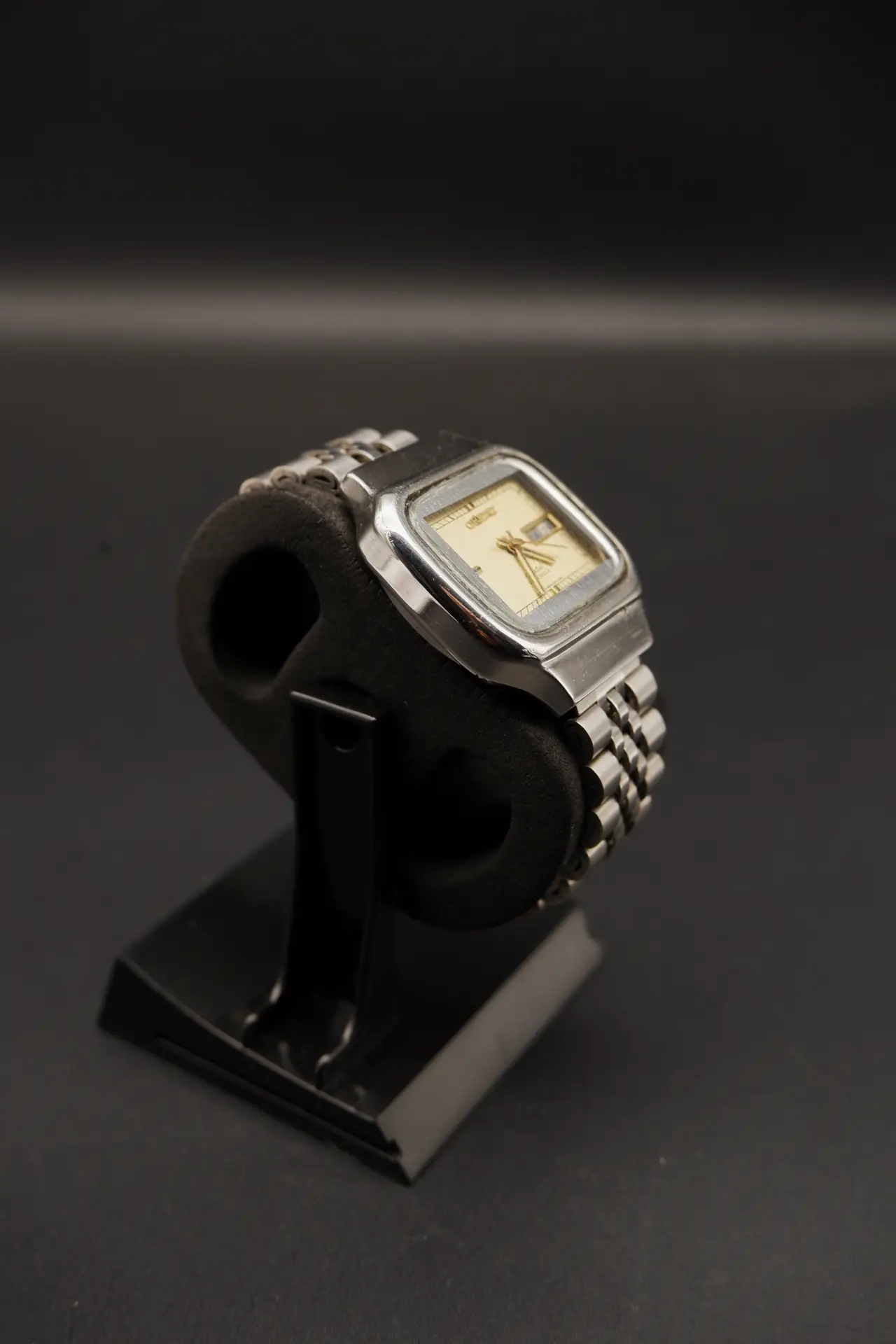 Orient Automatic - Champagne Dial (469223-4A, 1970s)