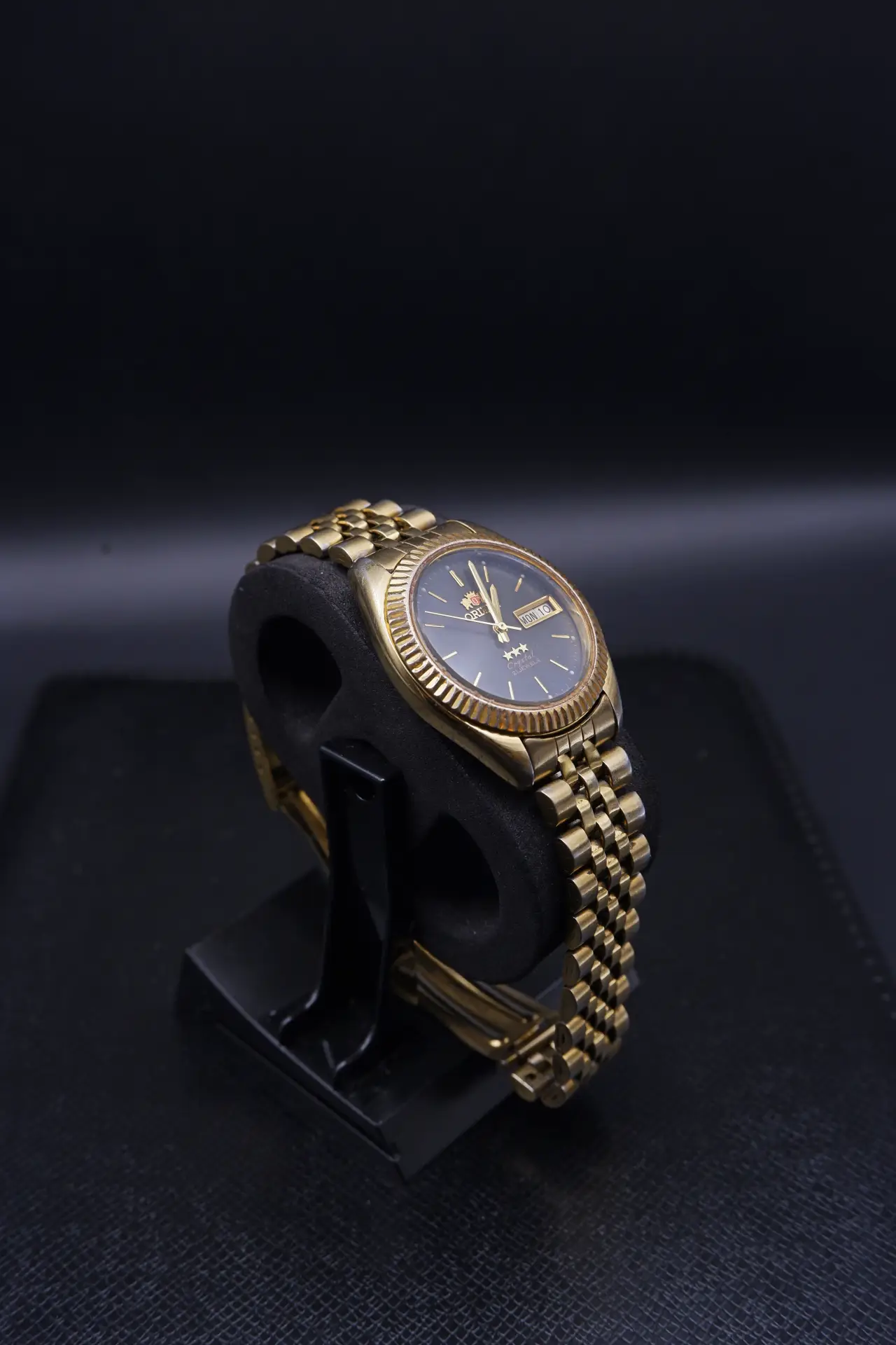 Orient Three Star Crystal - Navy/Gold (c. 1970s-80s)