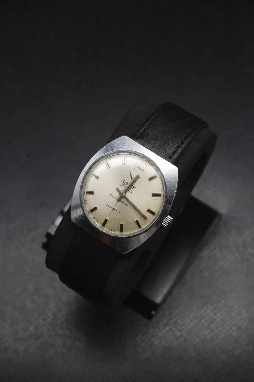 CAMY Geneva Manual Wind - Platina Dial (4102, 1960s)