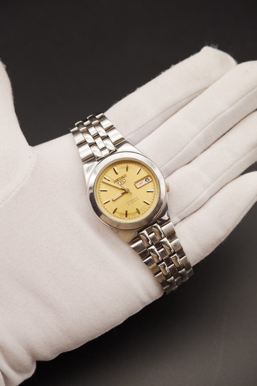 Seiko 5 - Gold Dial (7S36-8180, April 1997)