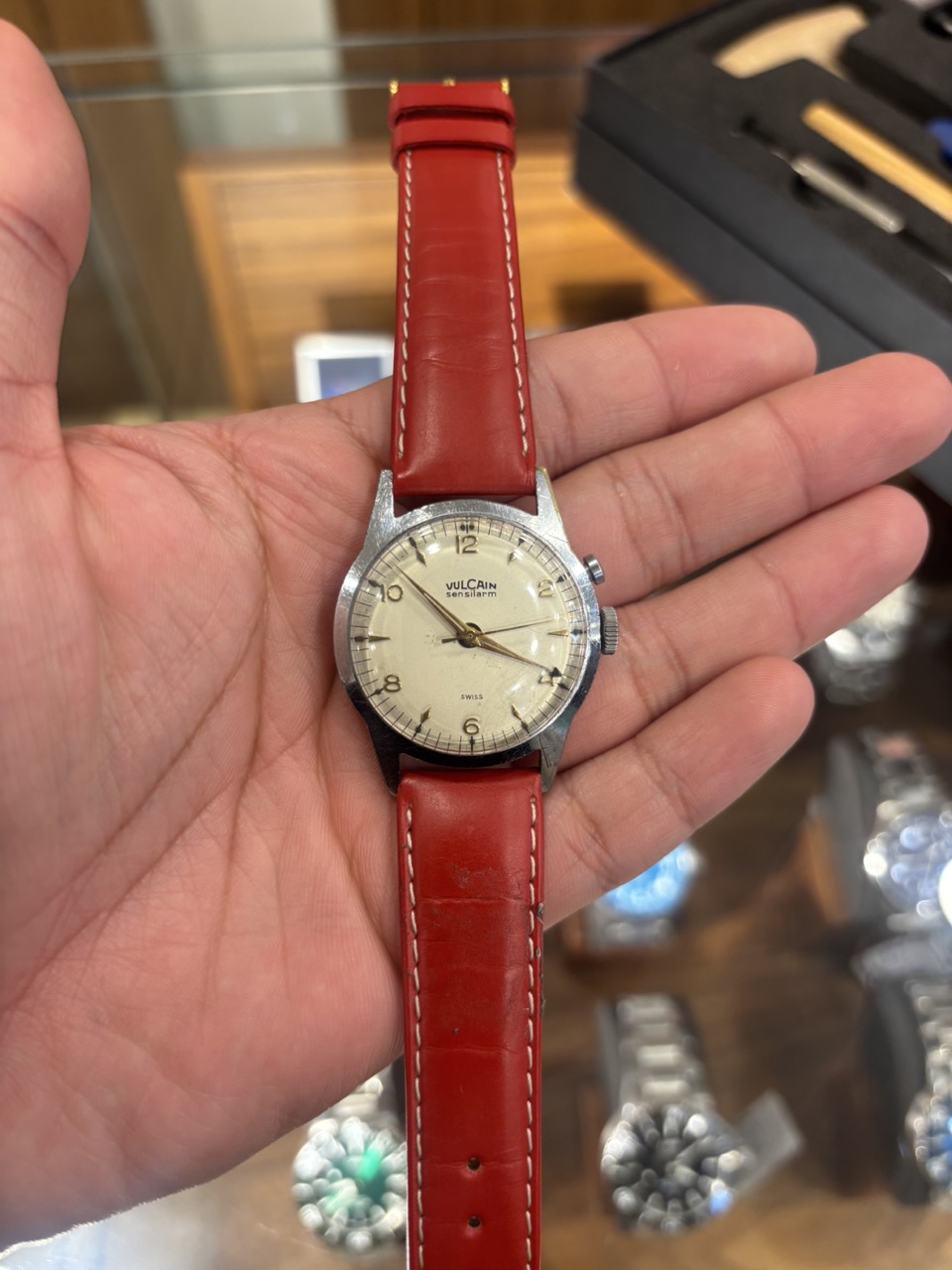 Vintage Vulcain Sensilarm 17 Jewel Mechanical Alarm