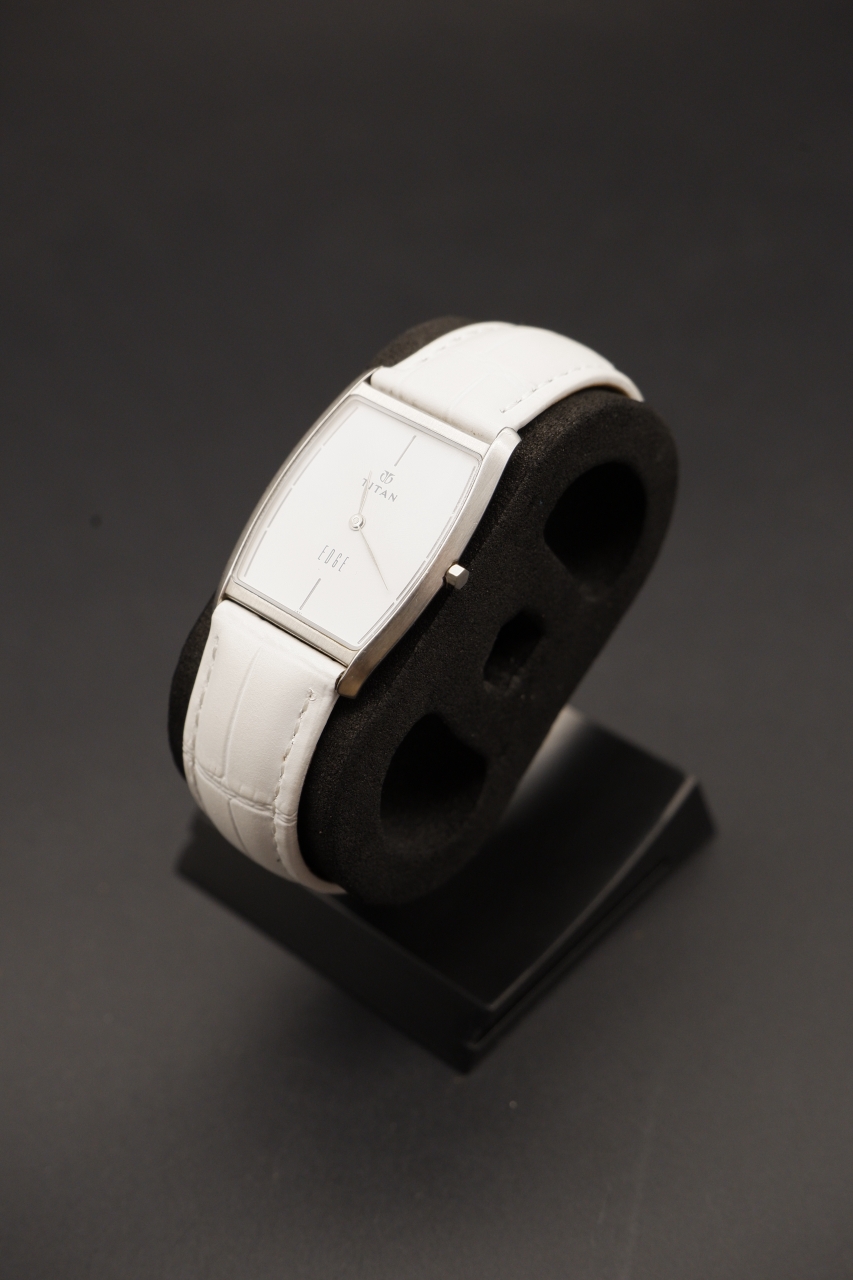 Titan Edge White Dial, White Leather Strap