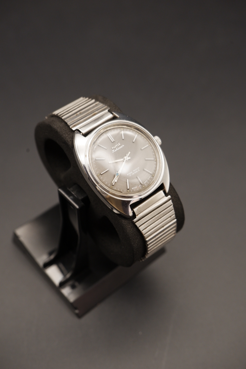 HMT Kohinoor Manual Wind Para Shock (2092720, Vintage)