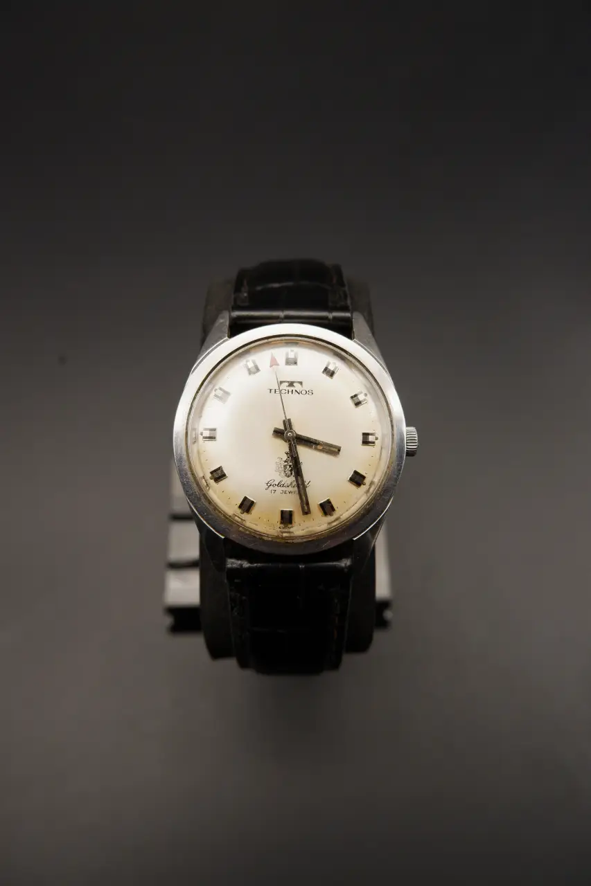 Technos Manual Wind - Platina Dial (10447, 1960s)