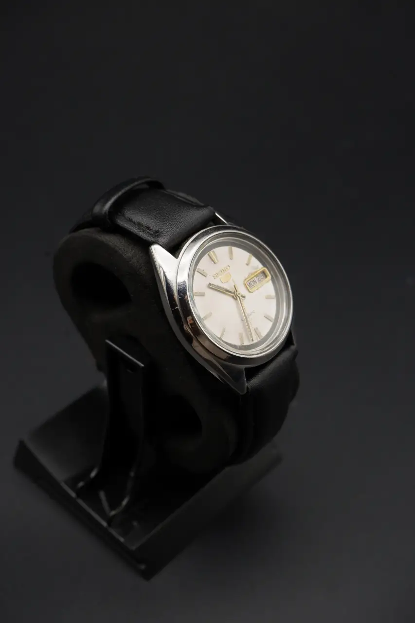 Seiko 5 Automatic - Aged White (6309-8840, c. Late 1970s)