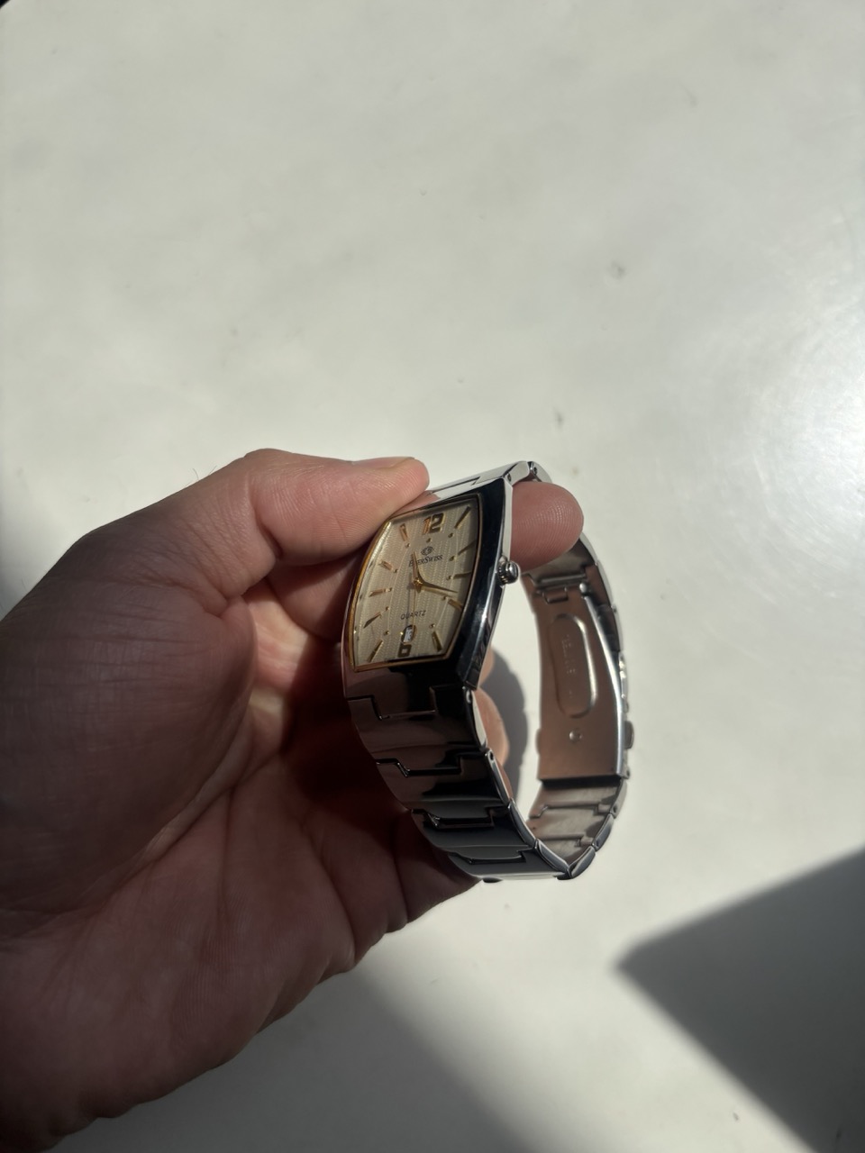 Everswiss Quartz Tonneau - Cream/Steel