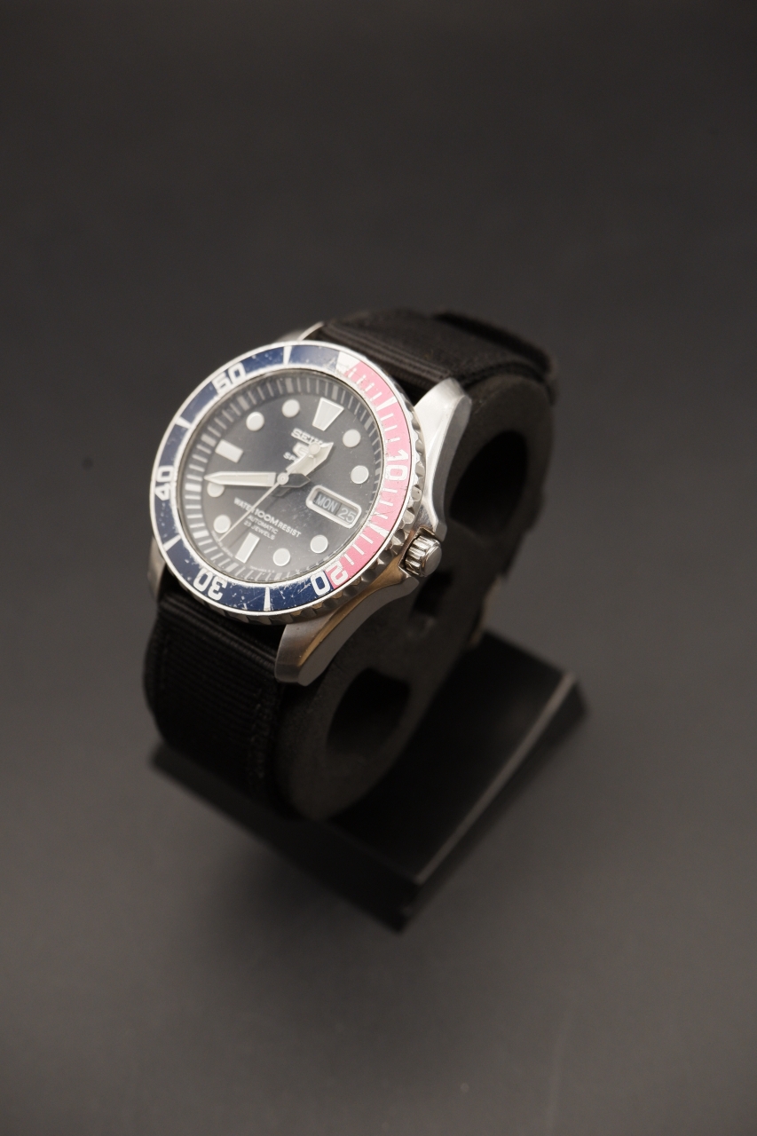 Seiko 5 Sports Sea Urchin Black Dial (SNZF15, 7S36-03C0)