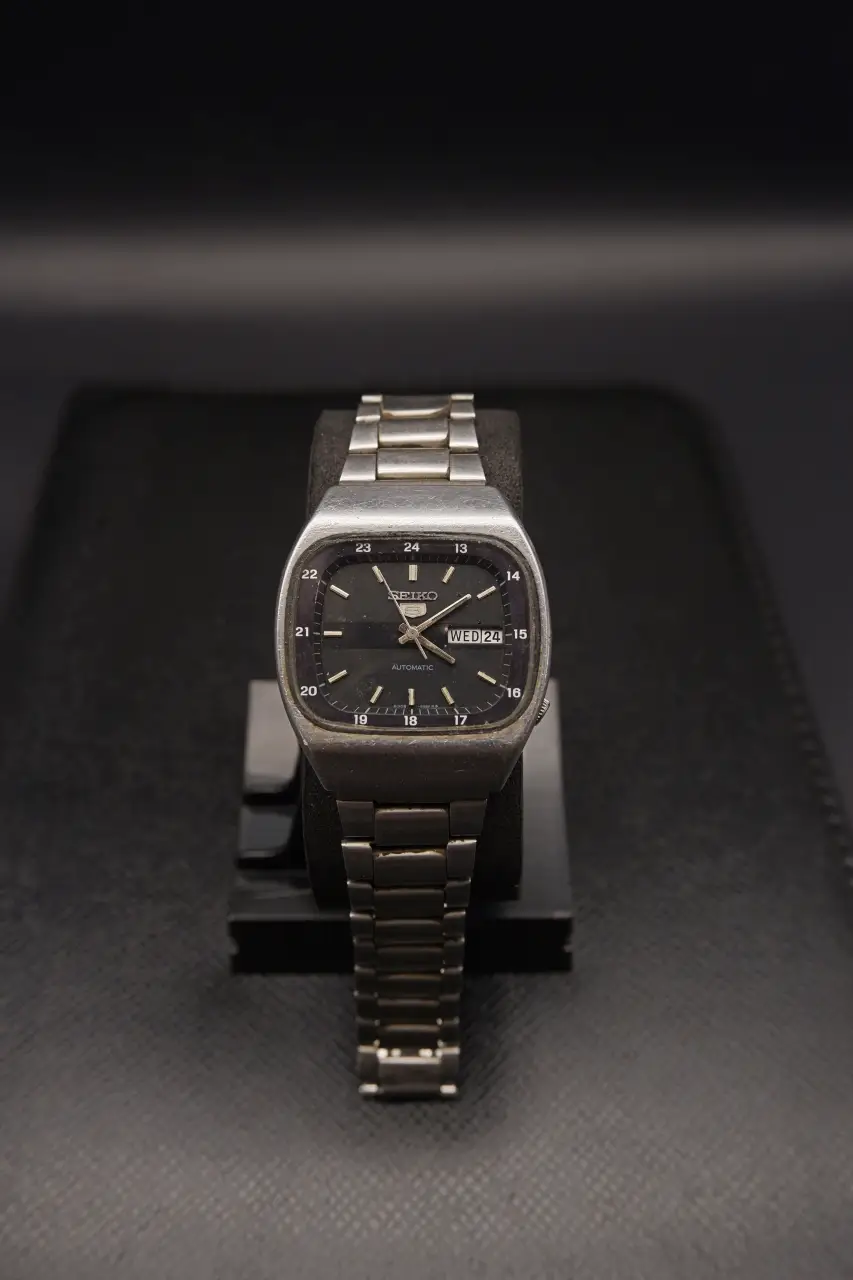 Seiko 5 TV Dial Automatic - Black Dial (6309-5030, 1970s)