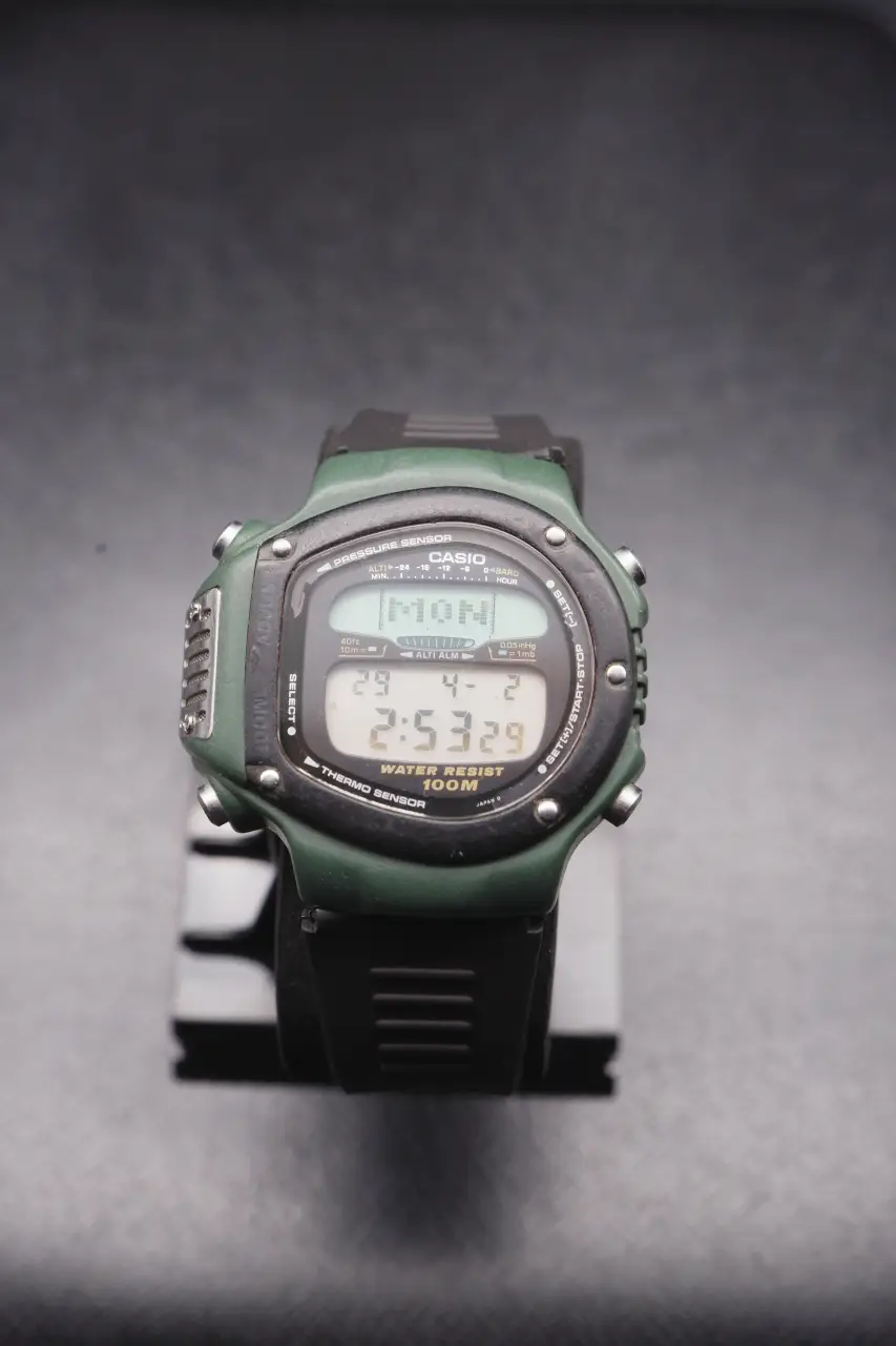 Casio Altimeter Digital Watch (ALT-6000, 1990s)
