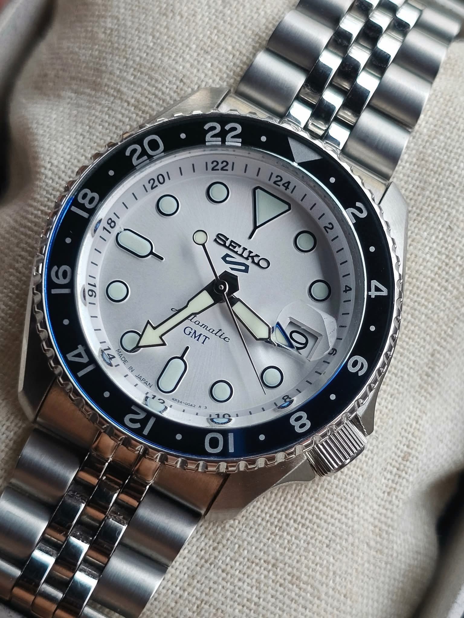 Seiko 5 Sports GMT — Automatic