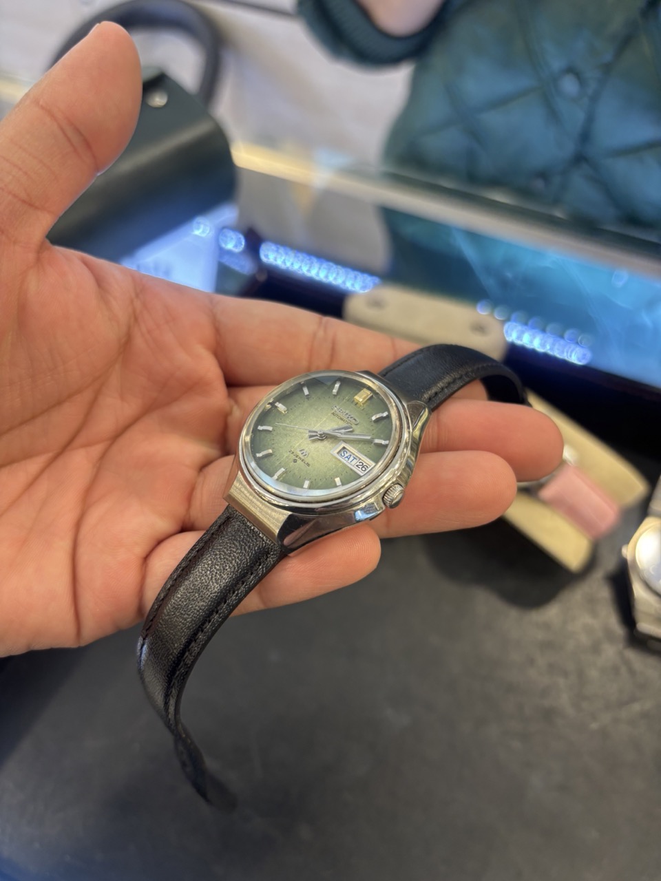 1973 Seiko LM 5606-7290 – Painted Dial