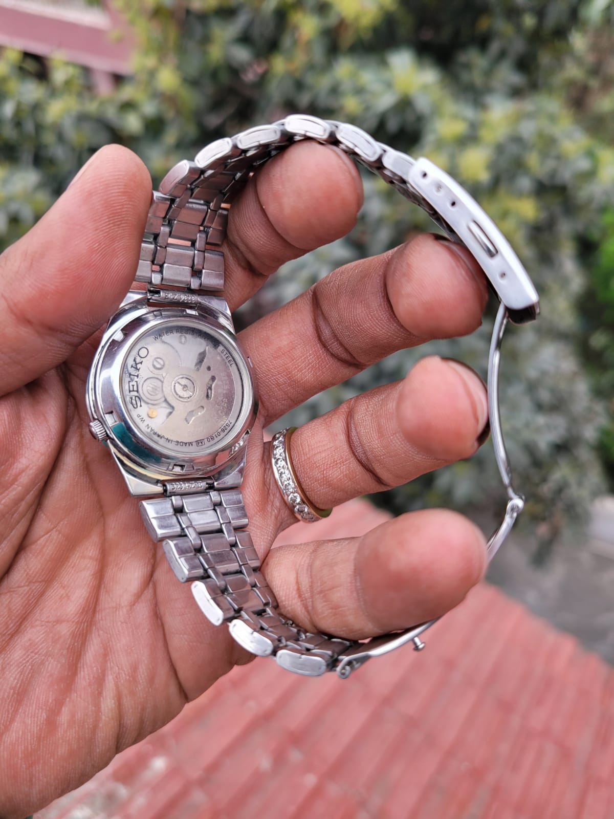 Seiko 5 Automatic 21 Jewels - White Geometric Motif JDM