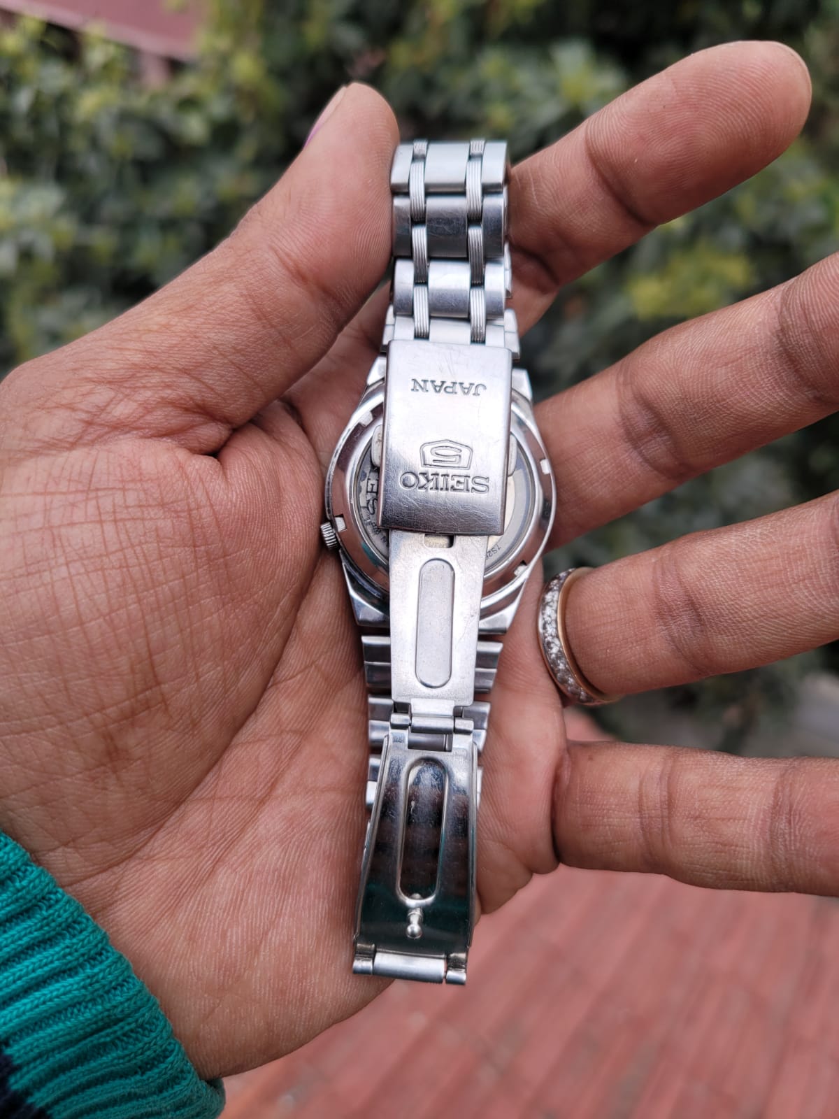 Seiko 5 Automatic 21 Jewels - White Geometric Motif JDM