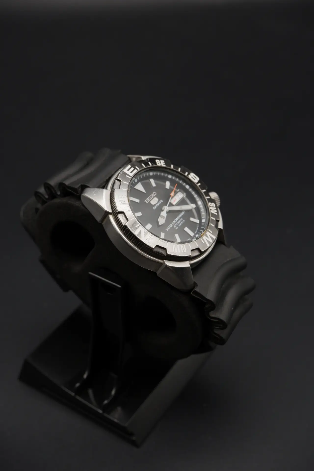 Seiko 5 Sports Diver Compass (SNZE81J2)