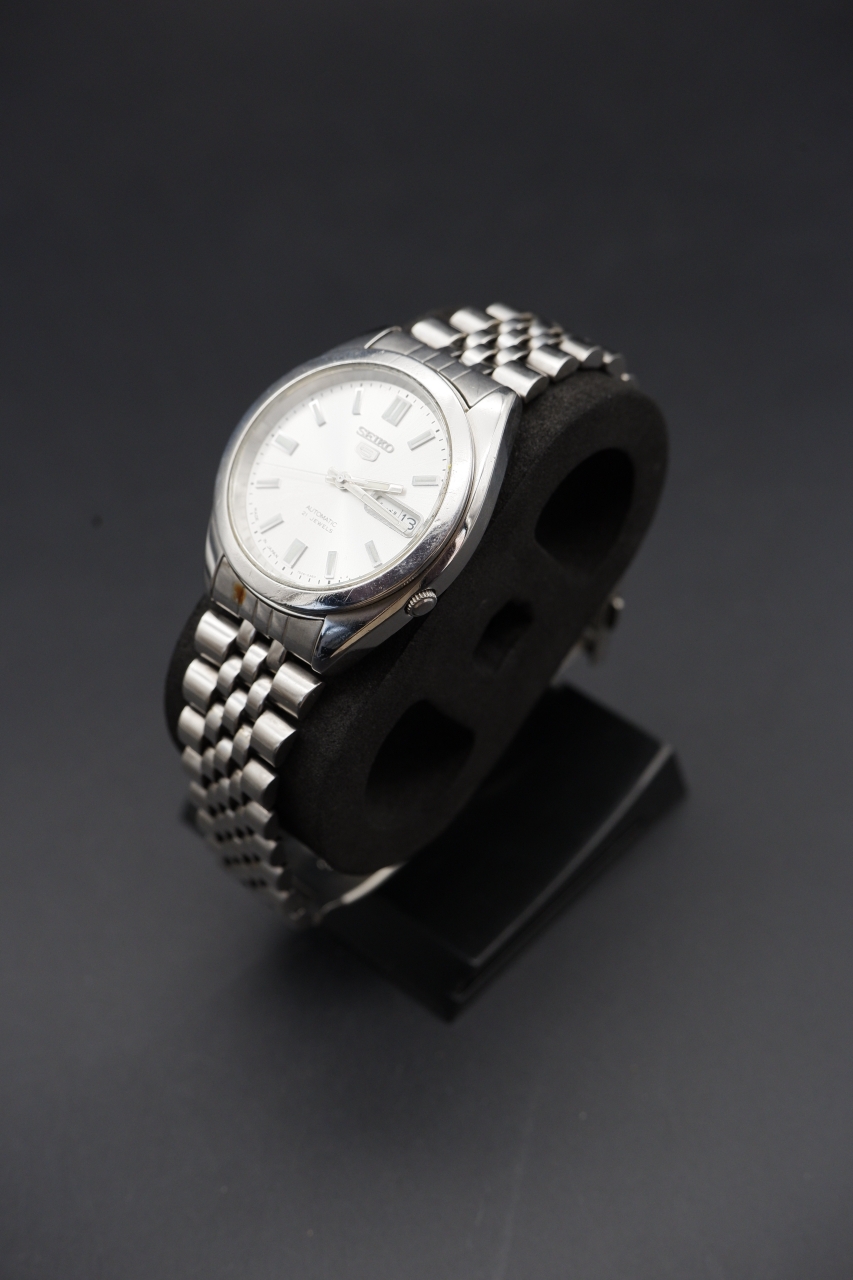 Seiko 5 - White Dial (7S26-00X0, 1990s-2000s)