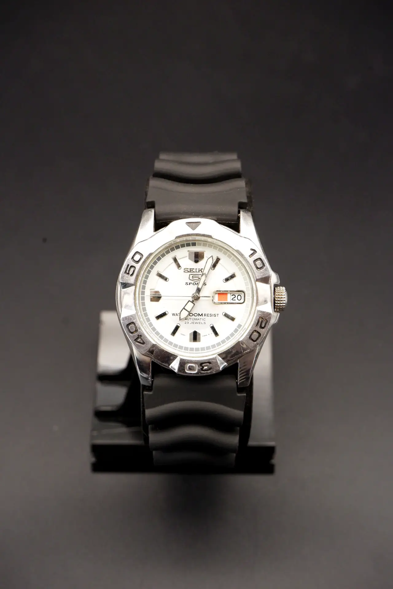 Seiko 5 Sports Automatic - White Dial (7S36-02L0, 2000s)