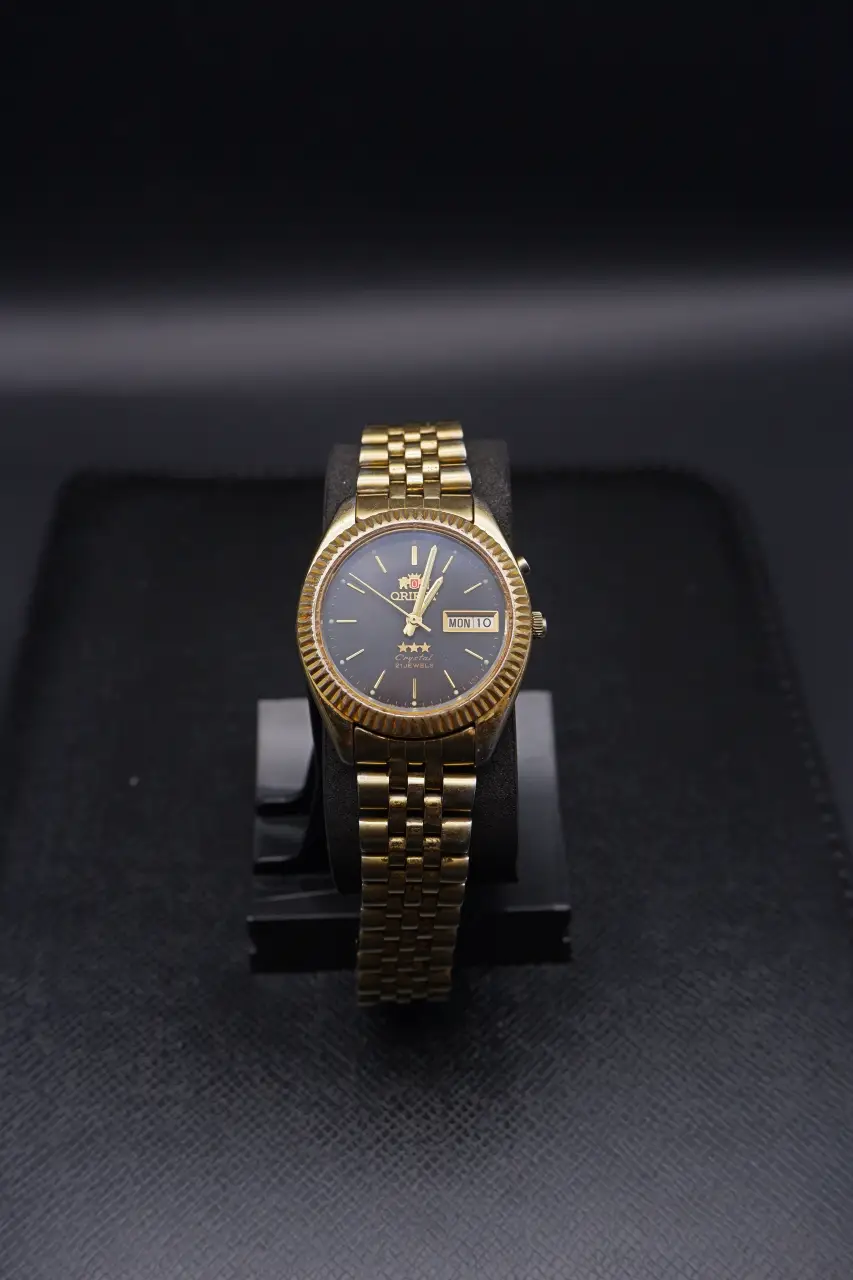 Orient Three Star Crystal - Navy/Gold (c. 1970s-80s)