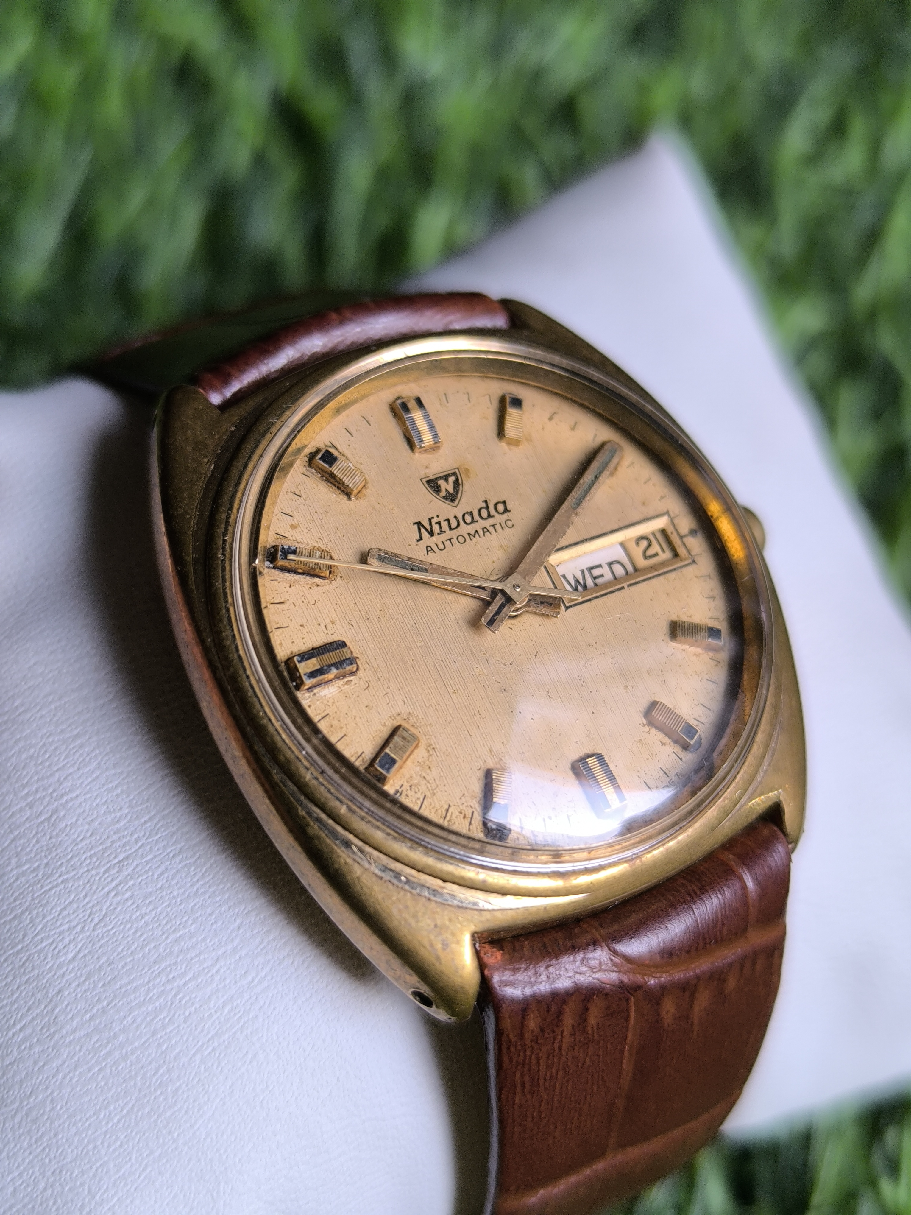 Nivada Grenchen F77 Automatic 1970s Design