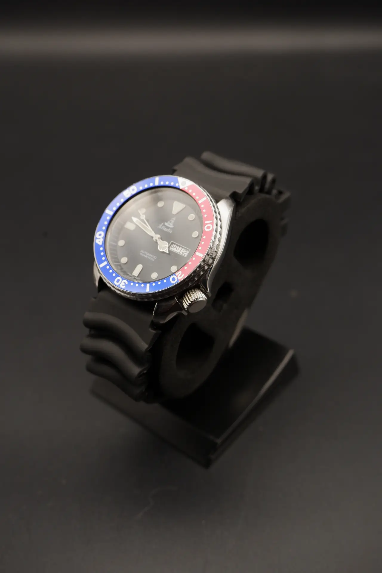 Atlantis Automatic Dive Watch - Black Dial "Pepsi" 