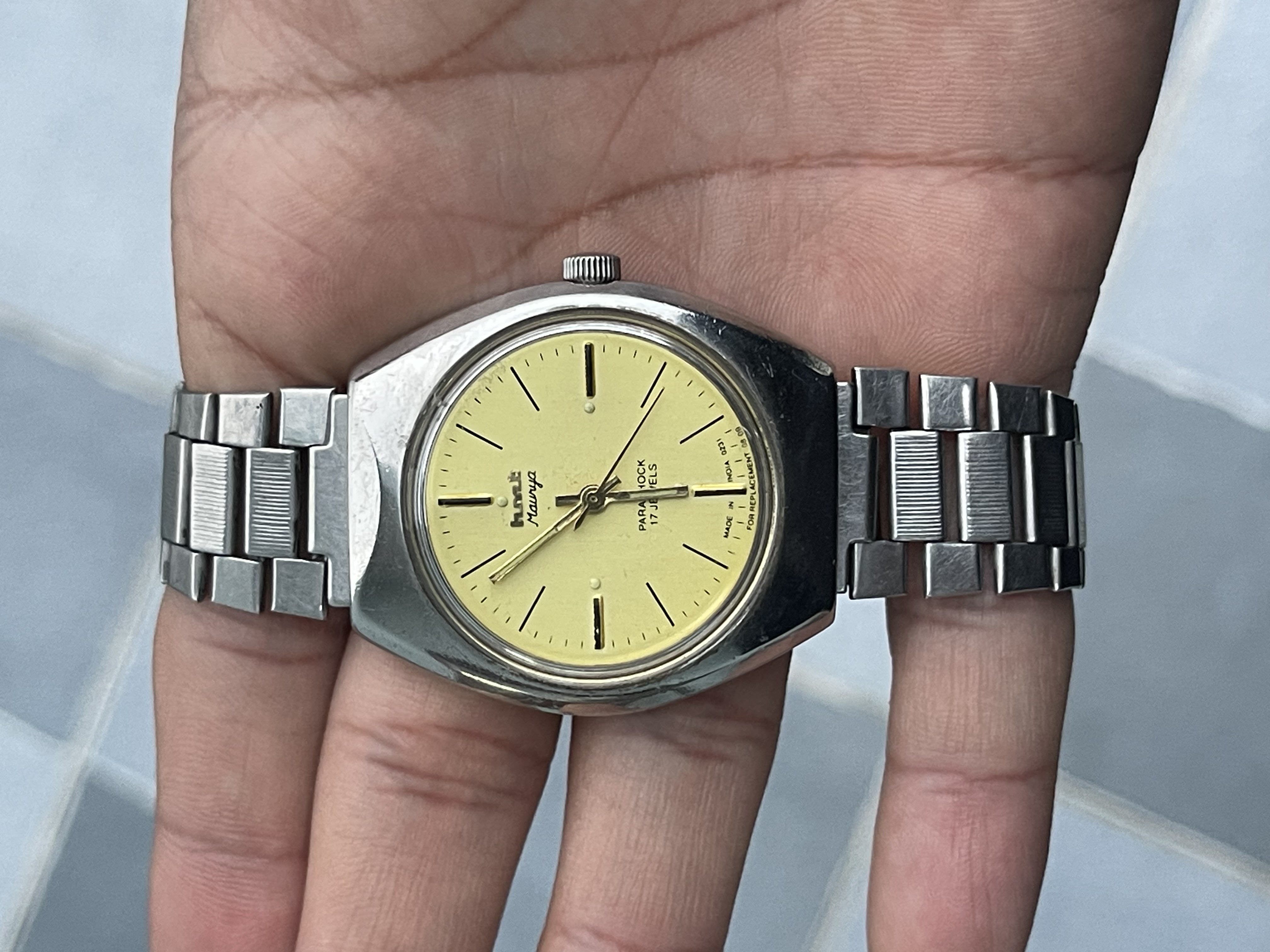 HMT Maurya Manual Wind - Champagne Dial (050585, 1990)