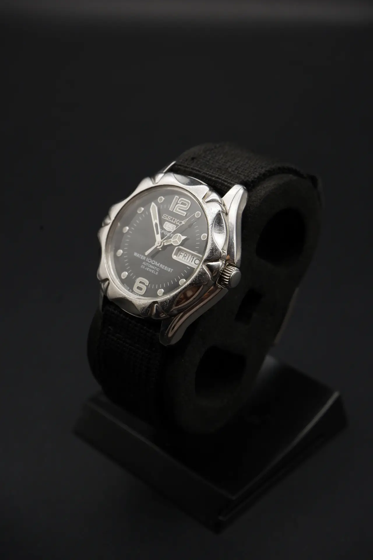 Seiko 5 Sports Automatic SNZE81J2