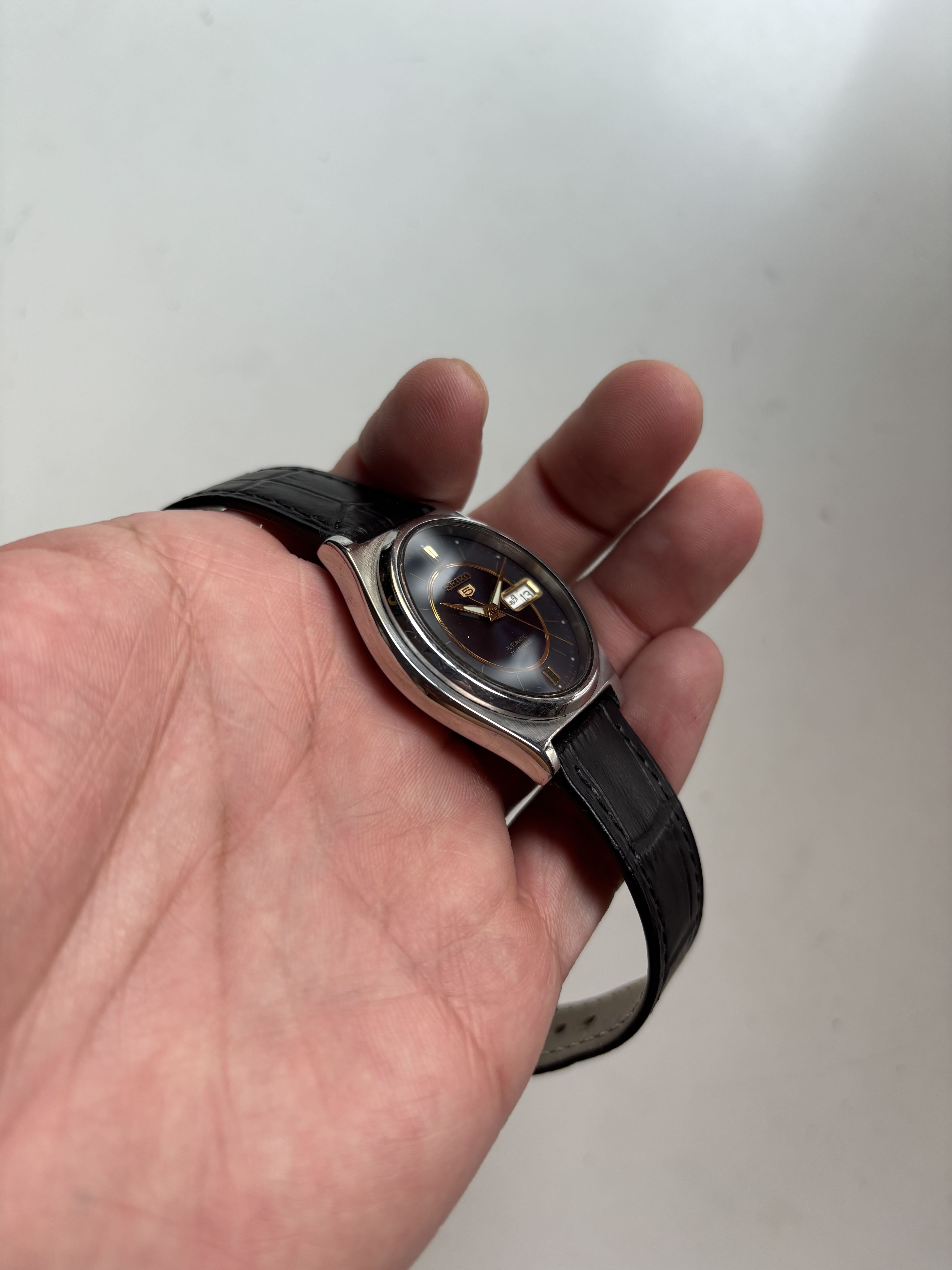 Seiko 5 Automatic (Caliber 7009)