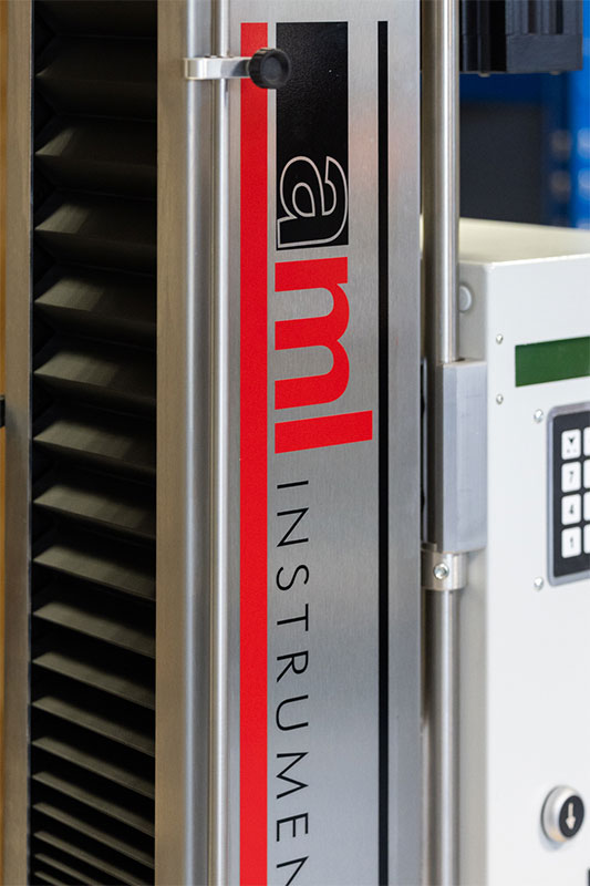 Single Column Tensile Tester / Universal Testing Machine