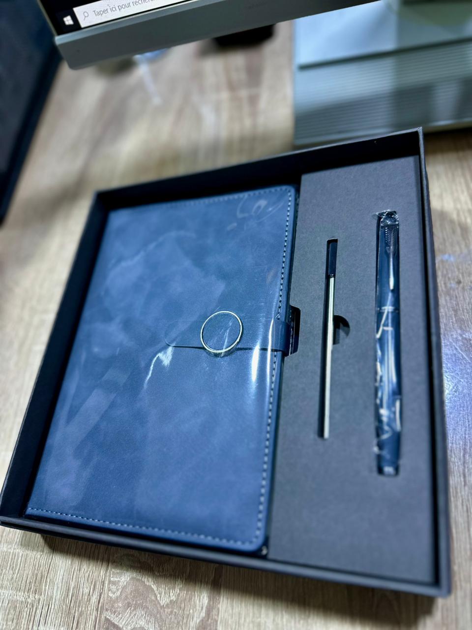 Carnet de notes avec stylo personnalisable