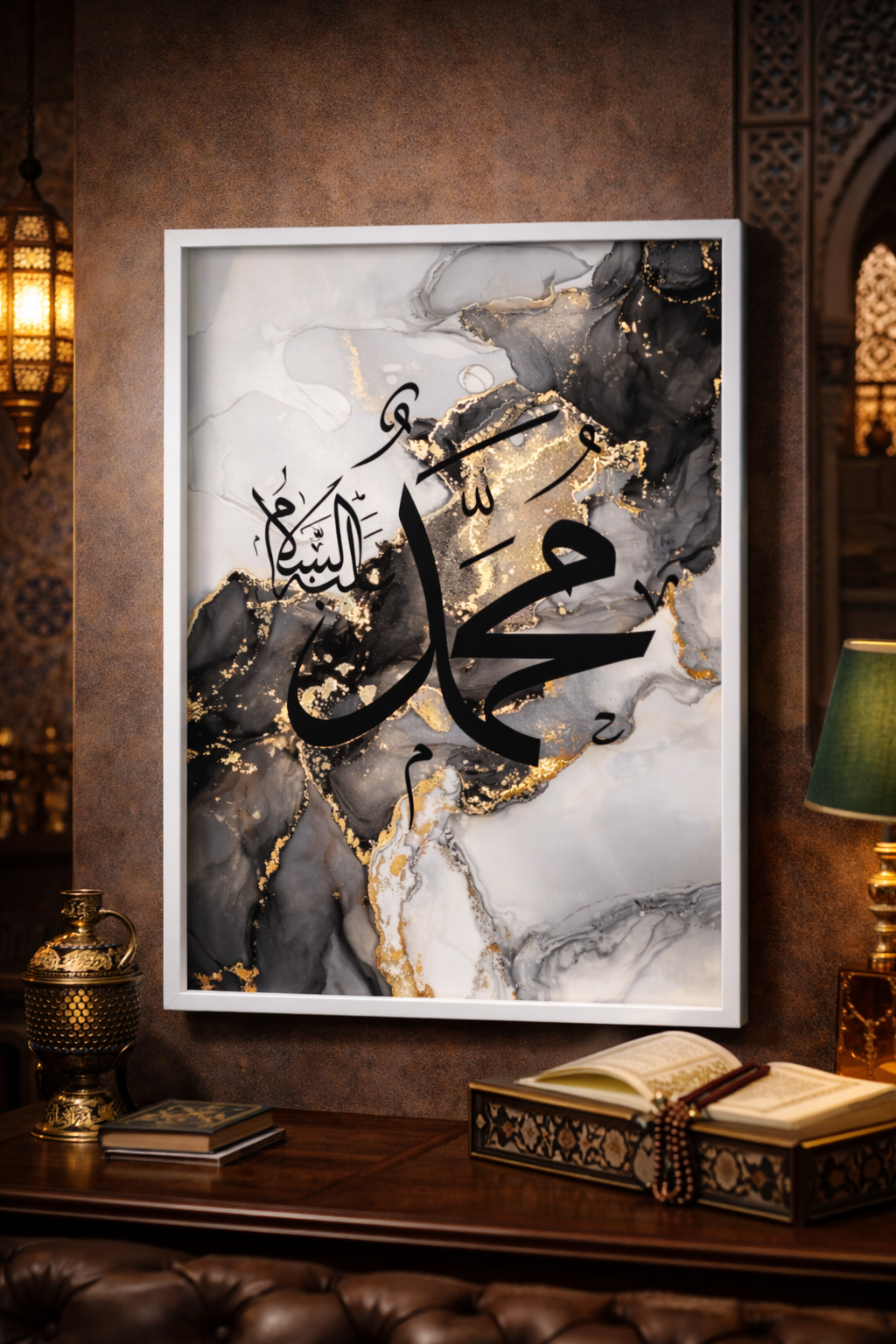 لوحة خط عربي تجسّد مفهوم وحدانية الله بإطار أنيق   ۱٥,۰۰۰ دينار عراقي