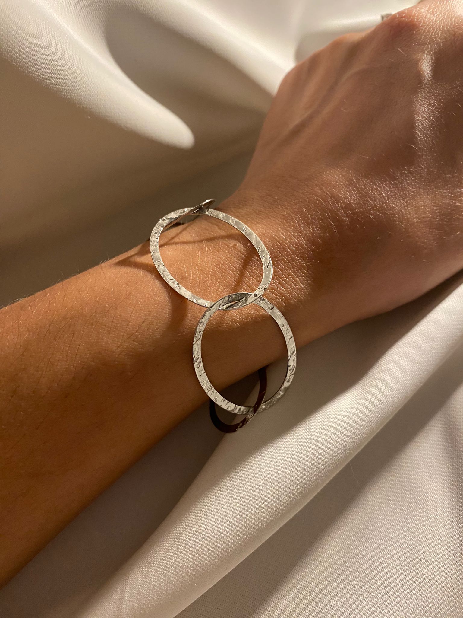 Pulseira de elos dourados