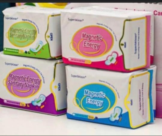 Absorventes Superkleen com Energia Magnética