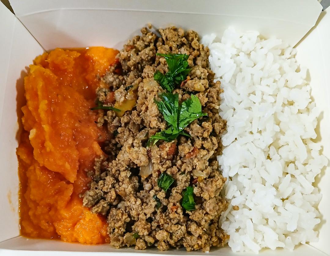 Carne moída com purê de Abóbora