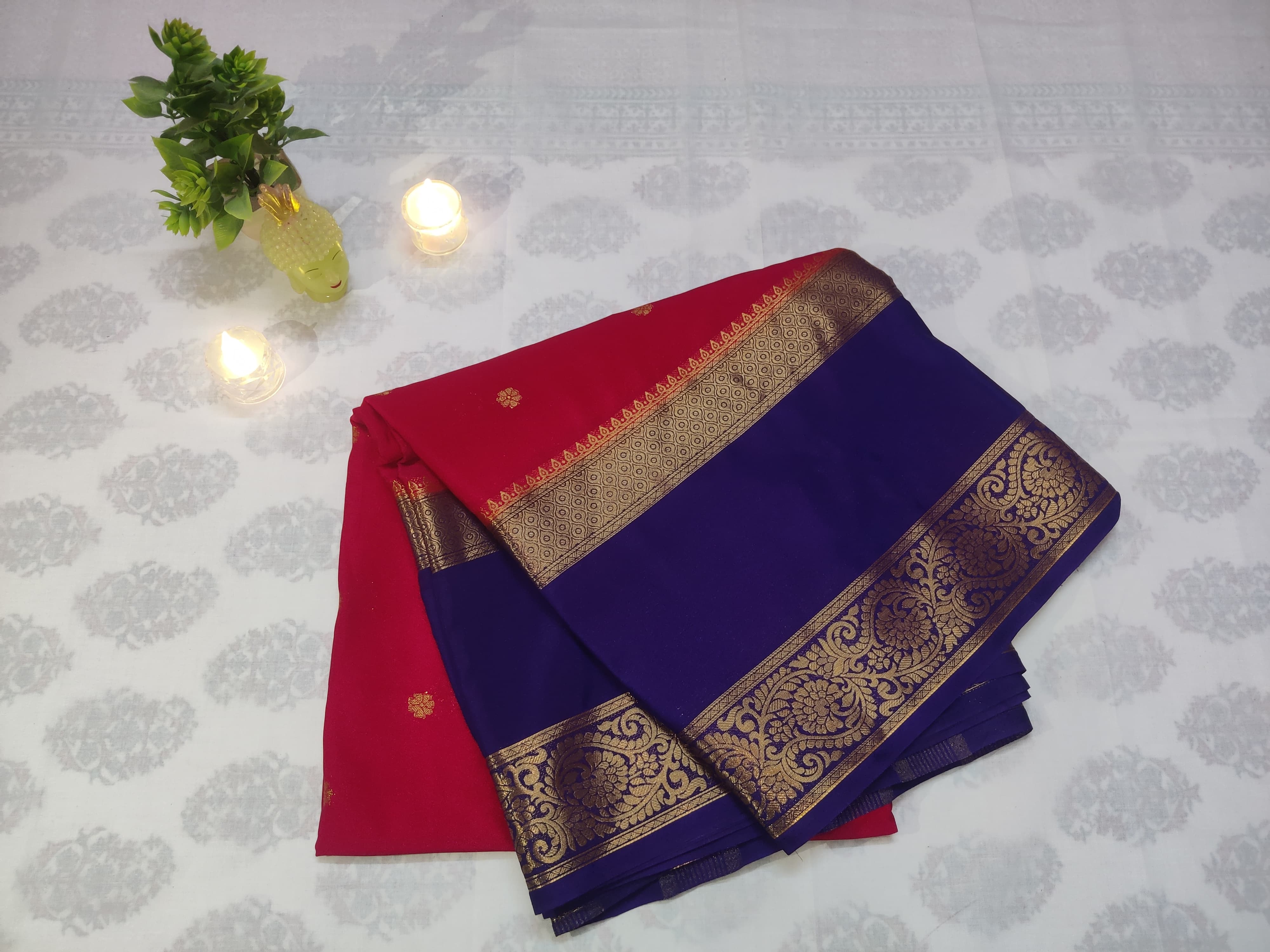 ⭐ ANCHOR ANUSHREE Saree ⭐️ Purple and Red Traditional Semi Crepe Saree.