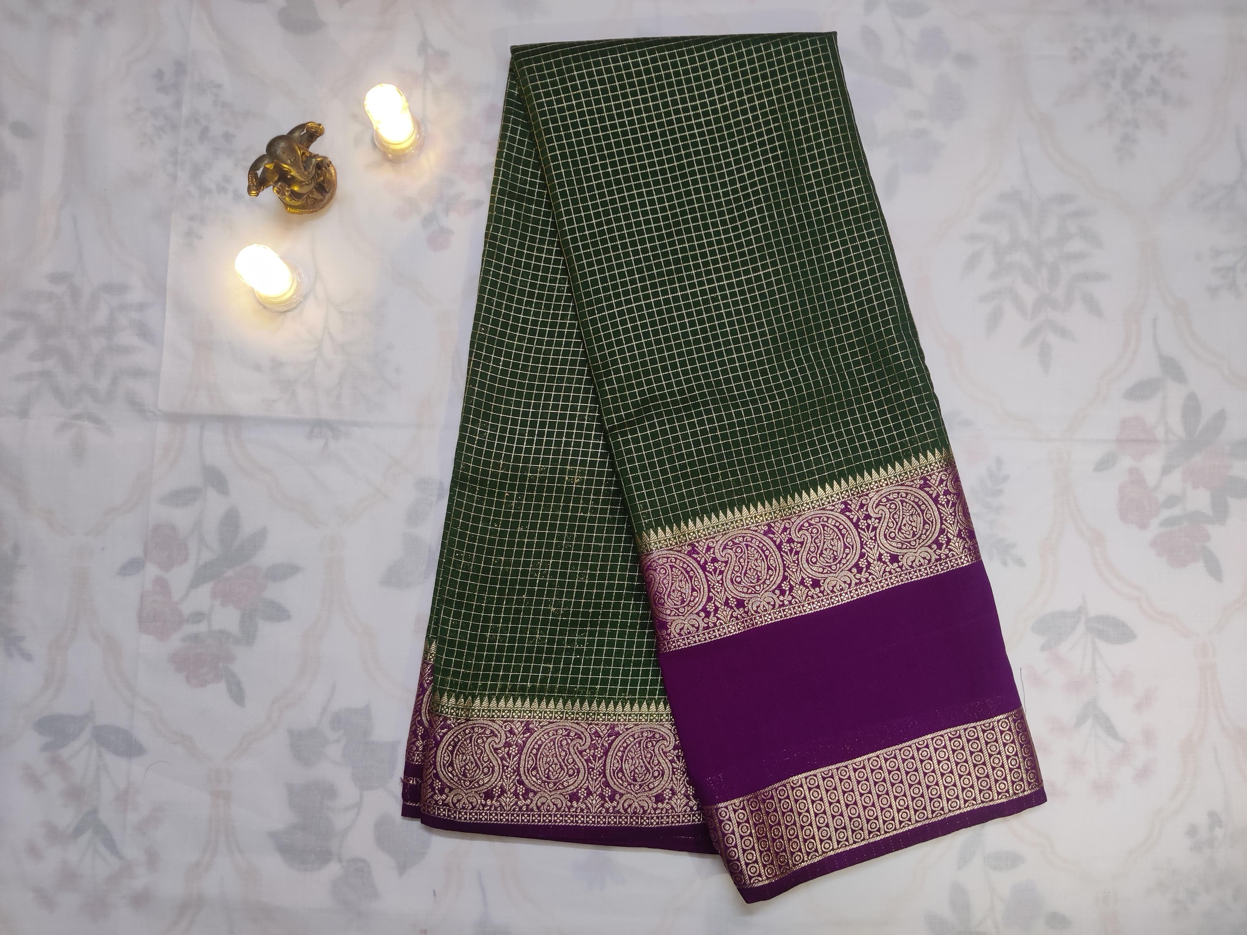 Purple Border Spade Checks Premium Saree
