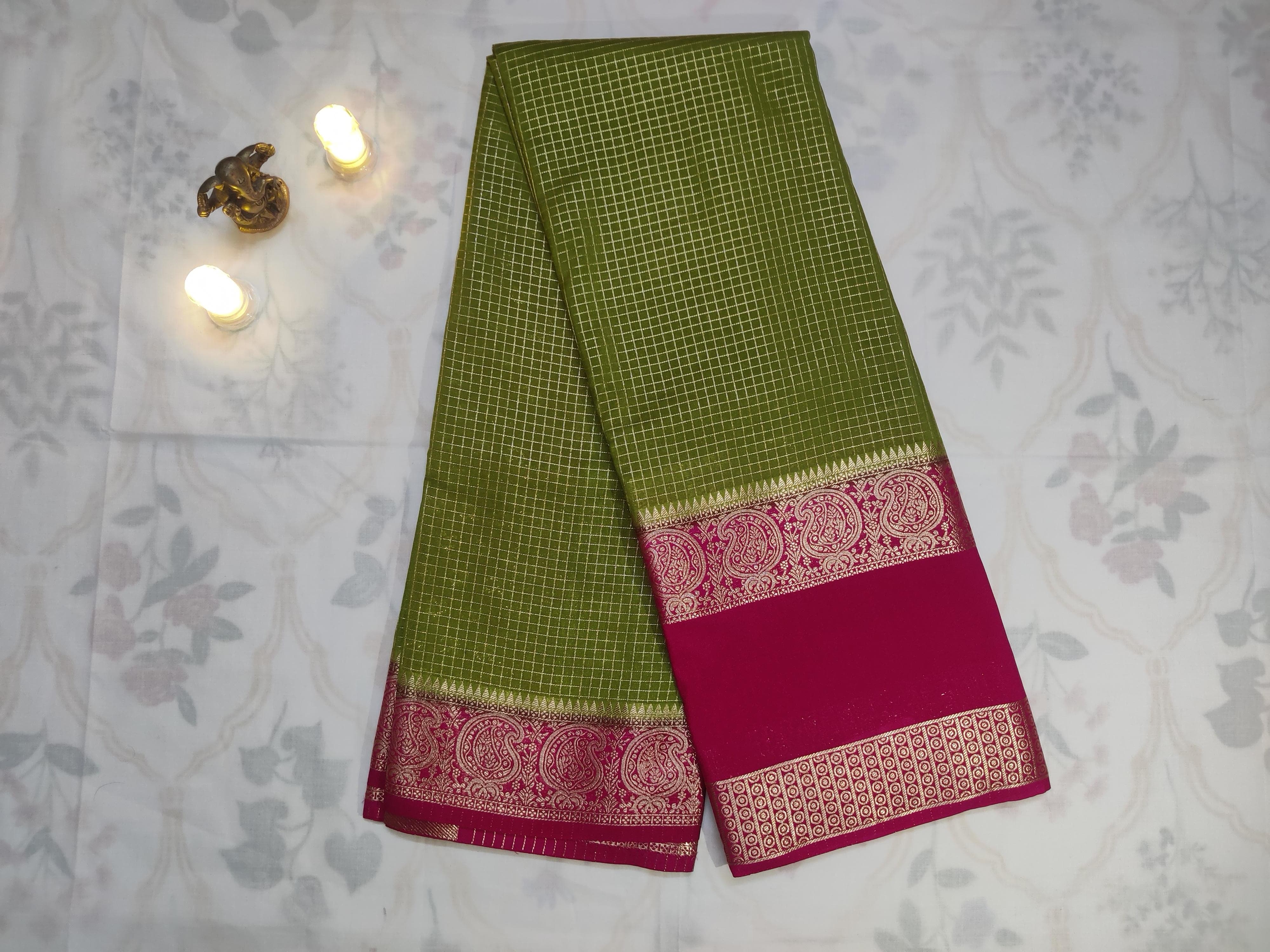Traditional Pink Border Spade Checks Design Saree