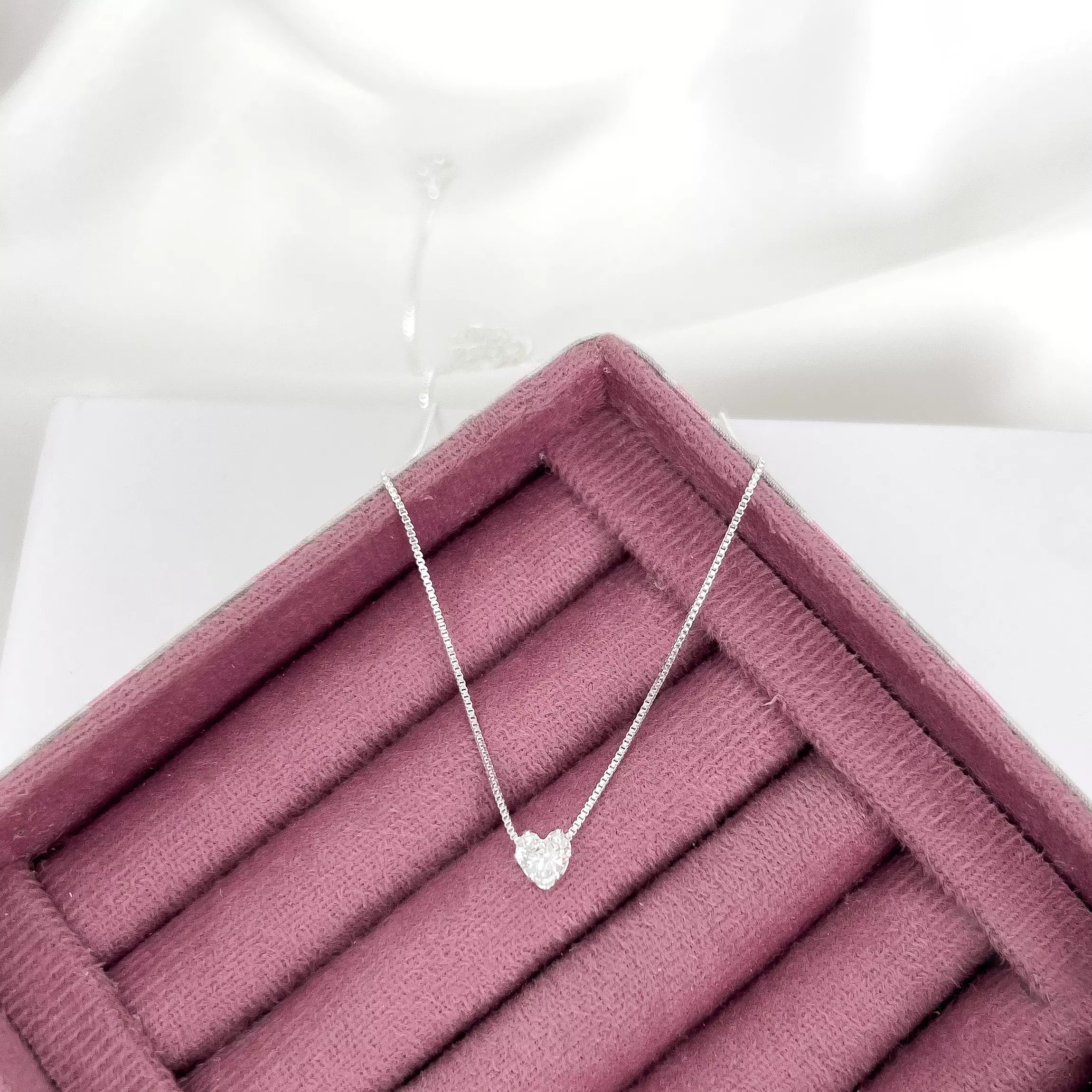 Colar Ponto de Luz Mini Coração