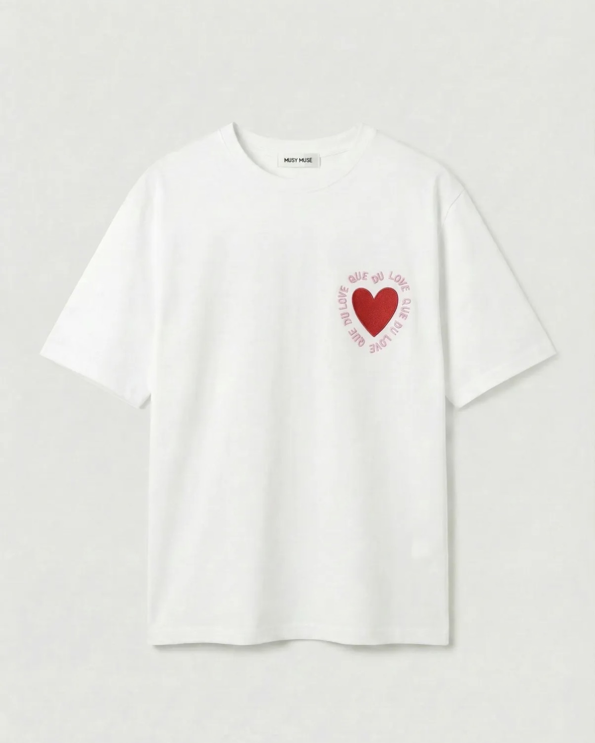 T-shirt blanc cœur rouge