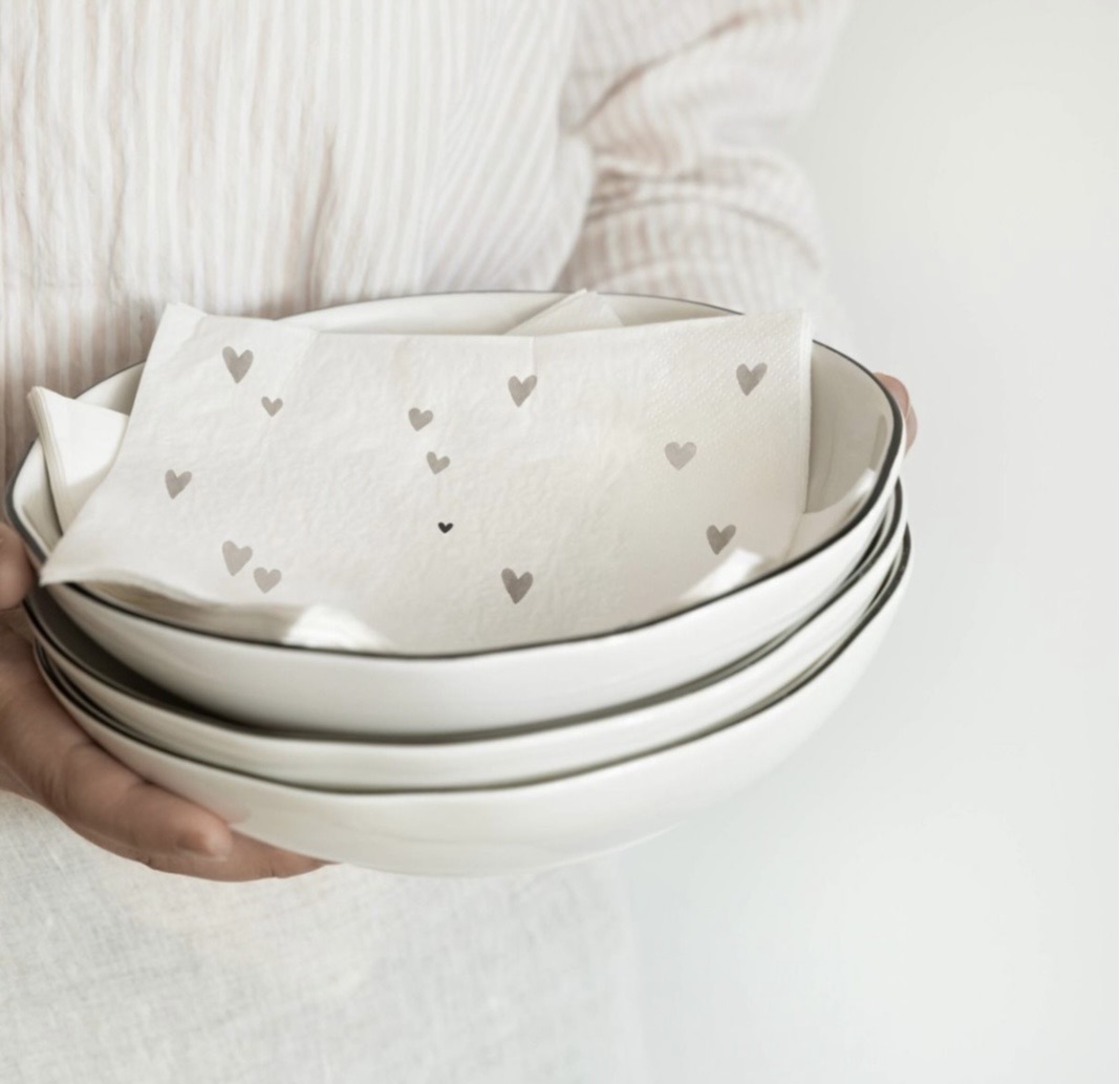 Serviette en papier cœurs