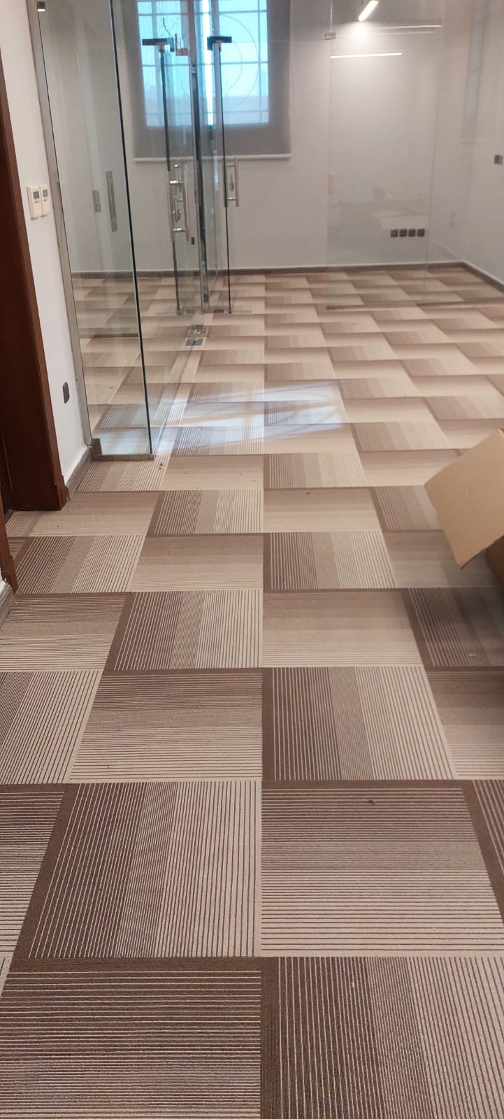 कार्पेट टाइल्स