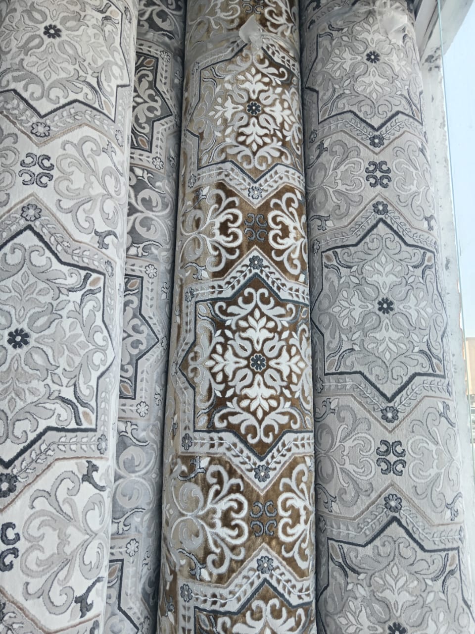 قالين زخرفي