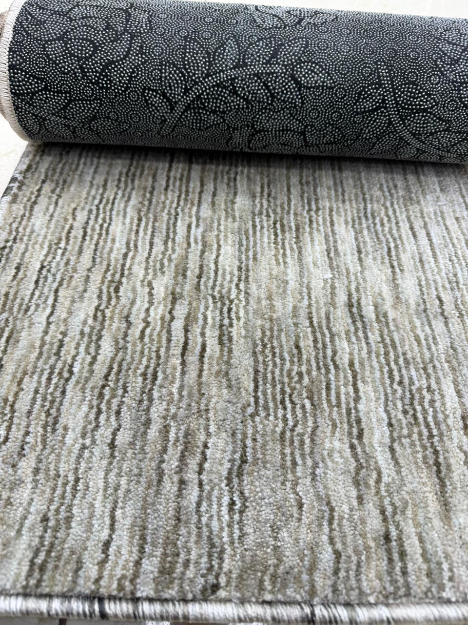 ريشة سجادة عصرية